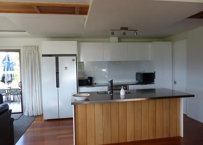 Holiday home Acomo At Clutha - Stunning Views, Pool & Gym Access Wanaka