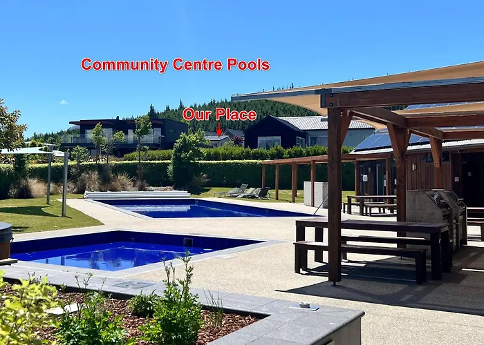 Acomo At Clutha - Stunning Views, Pool & Gym Access Wanaka
