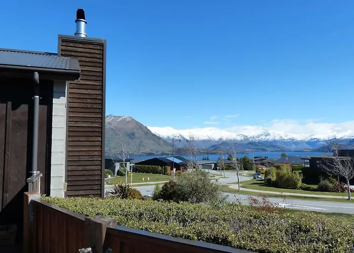 Acomo At Clutha - Stunning Views, Pool & Gym Access Wanaka