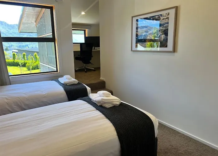 Acomo At Clutha - Stunning Views, Pool & Gym Access Holiday home *